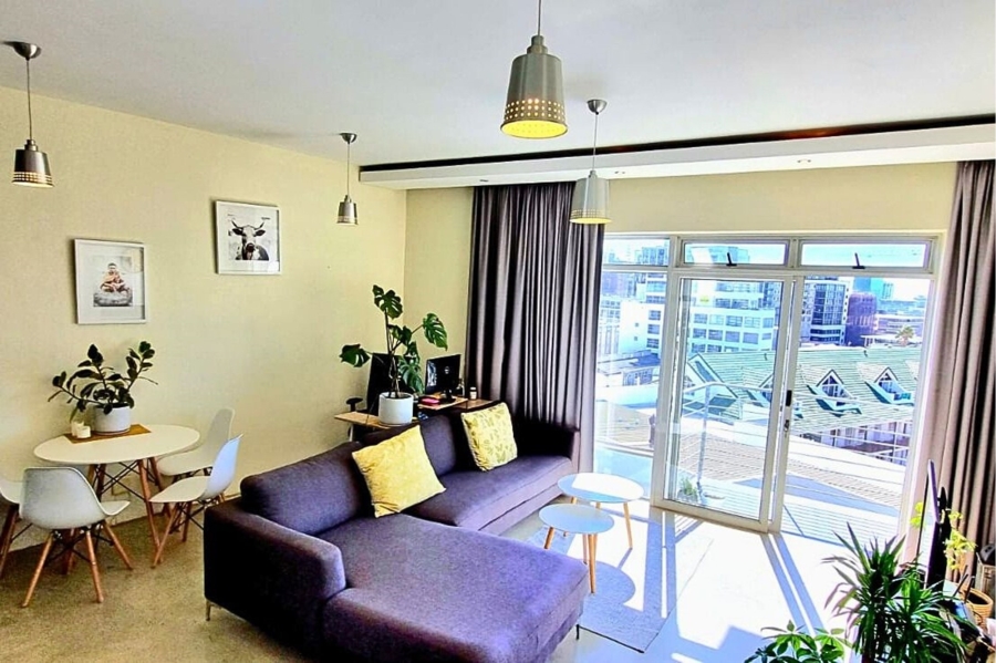 1 Bedroom Property for Sale in Gardens Western Cape